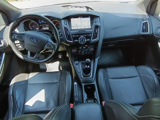 Ford Focus ST 2.0/250 PS Mały przebieg , serwisowany
