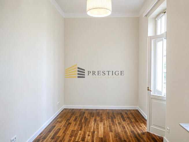 Piękny apartament w przedwojennej kamienicy