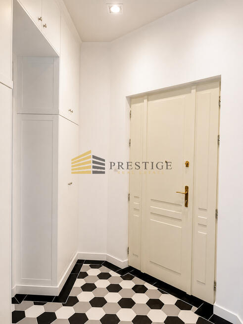 Piękny apartament w przedwojennej kamienicy