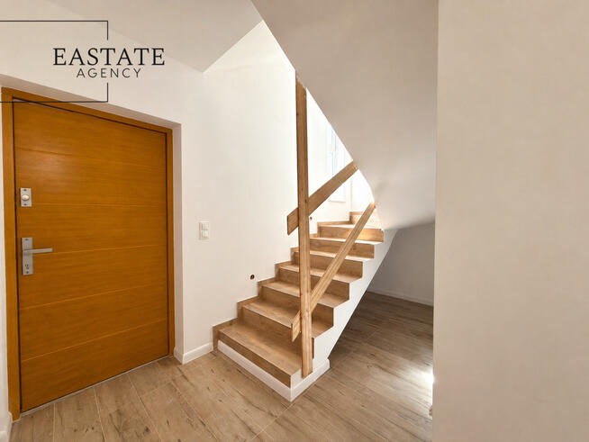 Nowa siedziba firmy/255,5 m²/S8/Parking