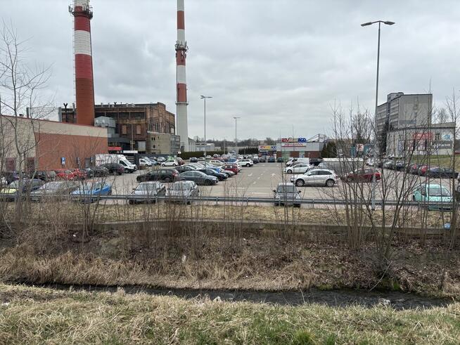 W CENTRUM MYSZKOWA DO wynajęcia 800m2 pawilon handlowy !
