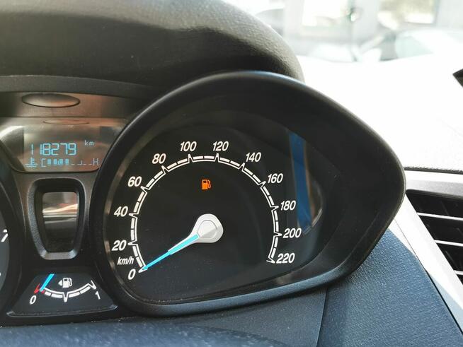 VII Hatchback 3d Facelifting 1.25 60KM, Manual, Klimatyzacja