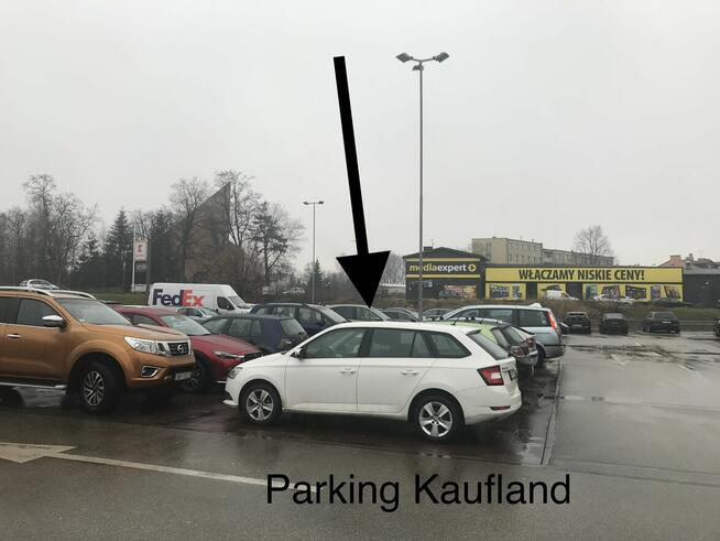 W CENTRUM MYSZKOWA DO wynajęcia 800m2 pawilon handlowy !