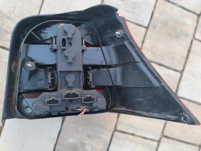 Lampa tylna LEWA Golf IV