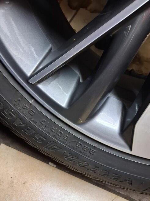 Kola aluminiowe 17 z oponami do toyoty