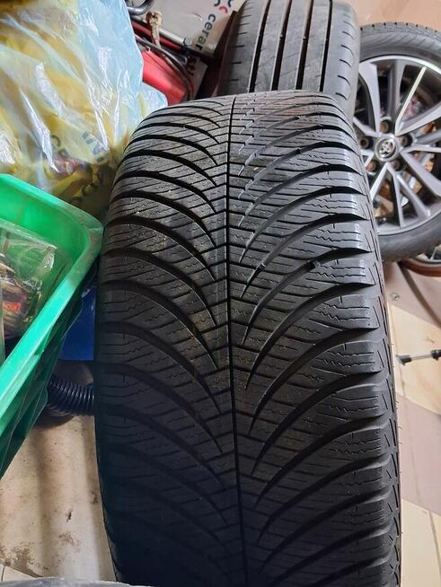 Kola aluminiowe 17 z oponami do toyoty
