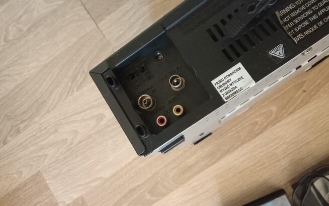 Sprzedam Sprawne Wideo VHS Samsung PK-991R Wraz z Kasetami