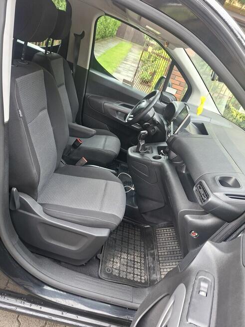 Toyota proace city