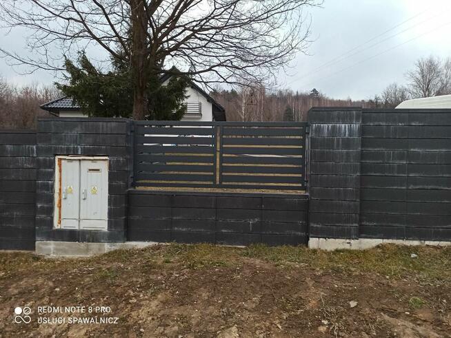 Przyjmę zlecenie na budowę i montaż balustrady