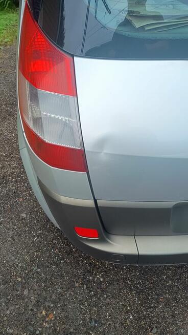 Syndyk sprzeda Renault Megane Scenic, 2006 r, 370 tys. przeb