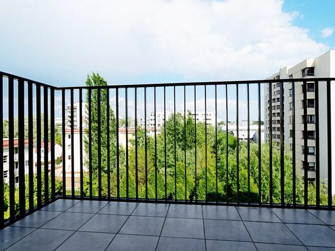 Kawalerka z balkonem i mp w garażu -Górczewska 224