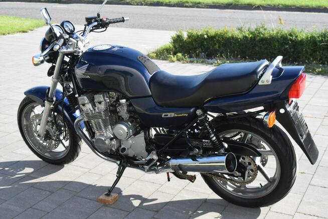 Honda CB bardzo ładny stan, oryginał, silnik rewelacja, z DE***