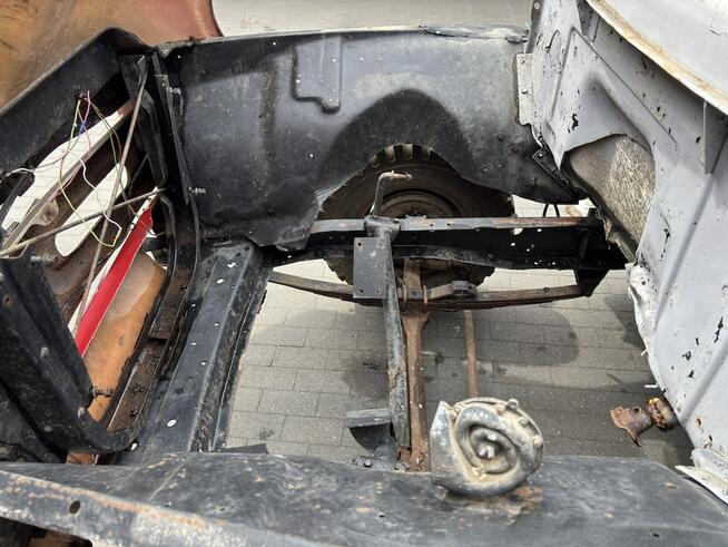 FORD F-100 STEPSIDE PICKUP 1955 – BAZA DO PROJEKTU