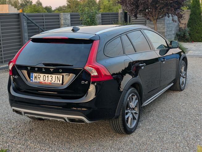 Volvo V60 Cross Country SALON POLSKA Klimatronic Bluetooth Tempomat Skóra Xenon Navi Alu 18"