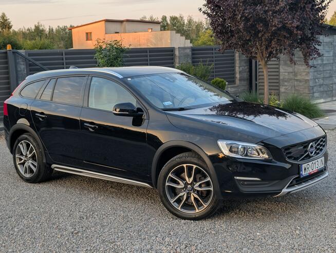 Volvo V60 Cross Country SALON POLSKA Klimatronic Bluetooth Tempomat Skóra Xenon Navi Alu 18"