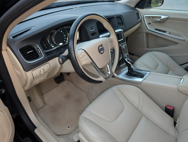 Volvo V60 Cross Country SALON POLSKA Klimatronic Bluetooth Tempomat Skóra Xenon Navi Alu 18"