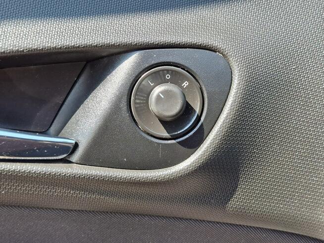 Opel Meriva Klimatronic 2-stref, Podgrz. fotele + kierownica, Nawigacja, PDC 2x