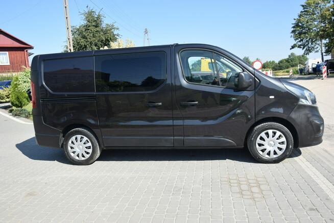 Opel Vivaro 1.6D Trafic 5 Osobowy Navi Kamera Hak Sprowadzony Opłacony