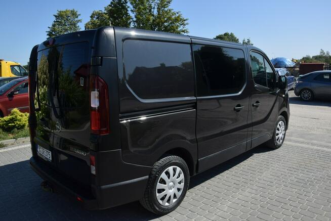 Opel Vivaro 1.6D Trafic 5 Osobowy Navi Kamera Hak Sprowadzony Opłacony