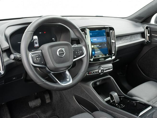 Volvo XC 40 PY33079#73kWh P6 Recharge Ultimate Podgrz.f I kier Salon PL VAT23%