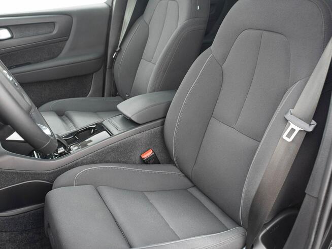 Volvo XC 40 PY33079#73kWh P6 Recharge Ultimate Podgrz.f I kier Salon PL VAT23%