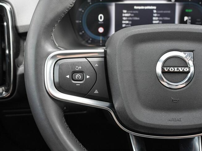 Volvo XC 40 PY33079#73kWh P6 Recharge Ultimate Podgrz.f I kier Salon PL VAT23%