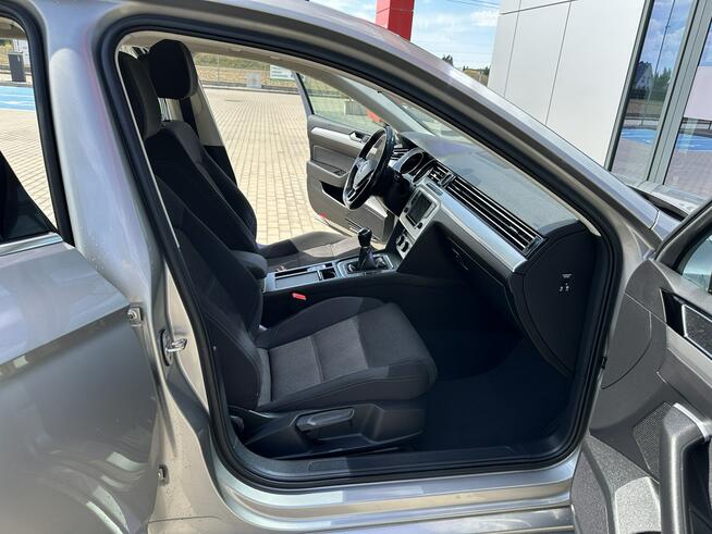 Volkswagen Passat Variant Nowy rozrząd! Alu, Navi, Tempomat, Asystent, Serwis ASO, GWARANCJA!