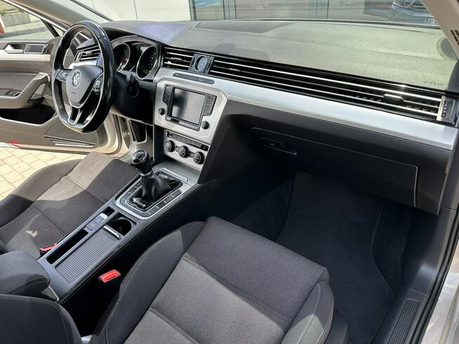 Volkswagen Passat Variant Nowy rozrząd! Alu, Navi, Tempomat, Asystent, Serwis ASO, GWARANCJA!