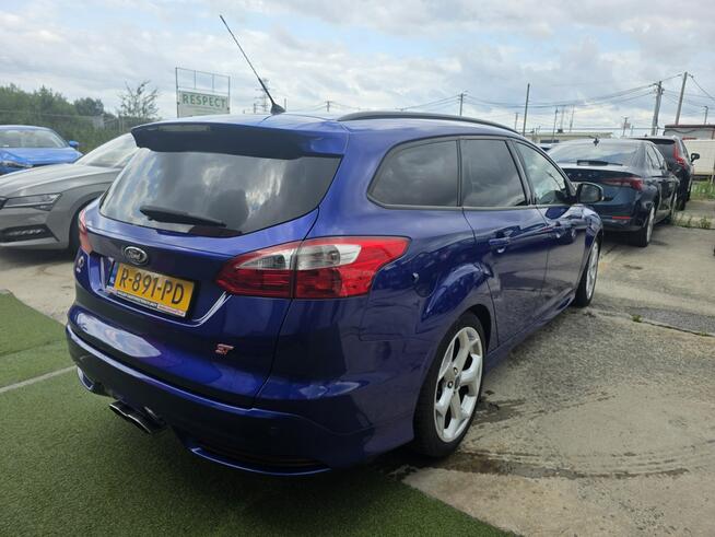 Ford Focus ST 2.0 250 KM | Recaro | Xenon | Navi | Sony | Kamera | Skóry