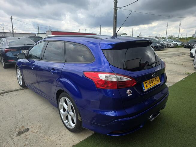 Ford Focus ST 2.0 250 KM | Recaro | Xenon | Navi | Sony | Kamera | Skóry