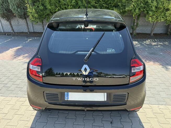 Renault Twingo Red Night