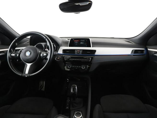 BMW X2 4x4 automat full LED navi klima auto czujniki parkowania el. klapa