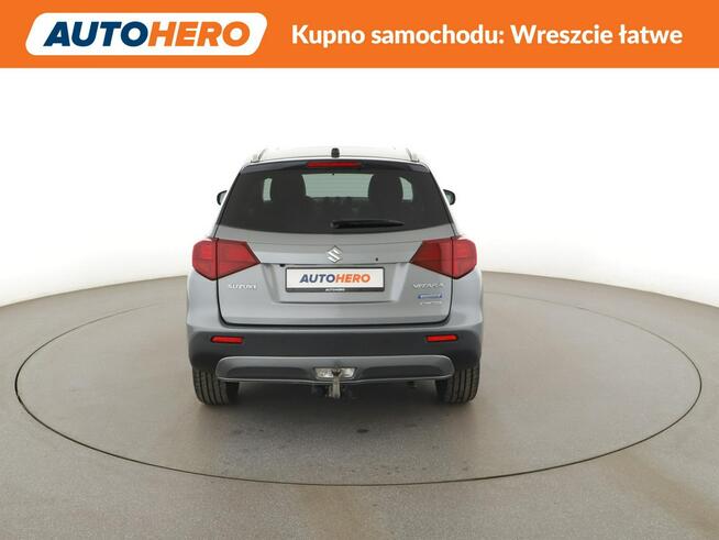 Suzuki Vitara mHEV 4x4 panorama navi kamera grzane fotele hak