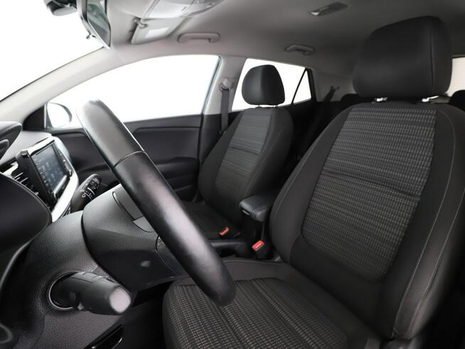 Kia Stonic klima auto navi kamera ic zujniki parkowania grzane fotele i kierownic