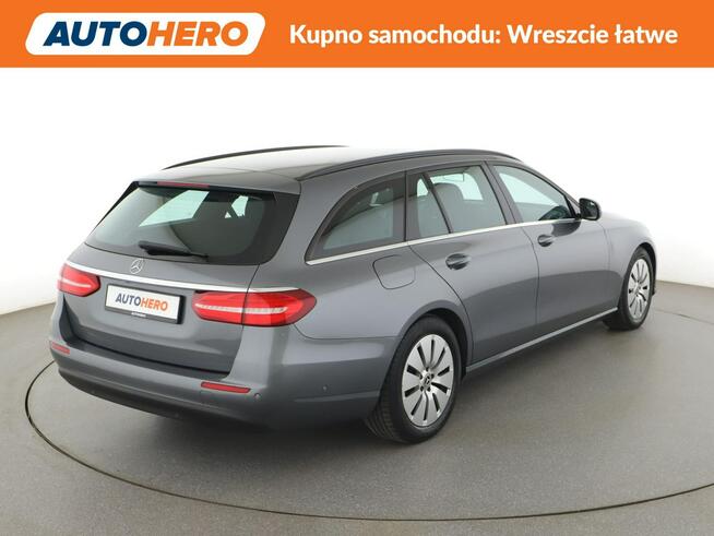 Mercedes E 200 led automat kamera navi grzane fotele pdc