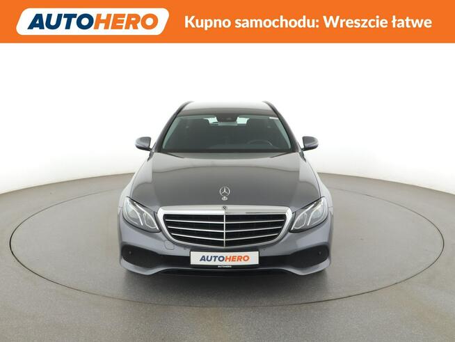 Mercedes E 200 led automat kamera navi grzane fotele pdc