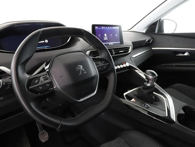 Peugeot 3008 kamera navi pdc virtual led auto klima manual