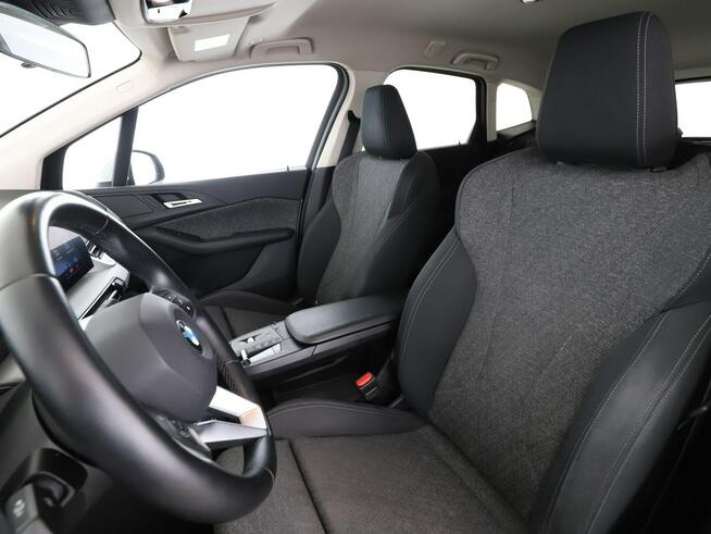 BMW 218 FV23 2.0d Active Tourer Navi Tempomat Grzane Fotele LiveCockpit Kamera