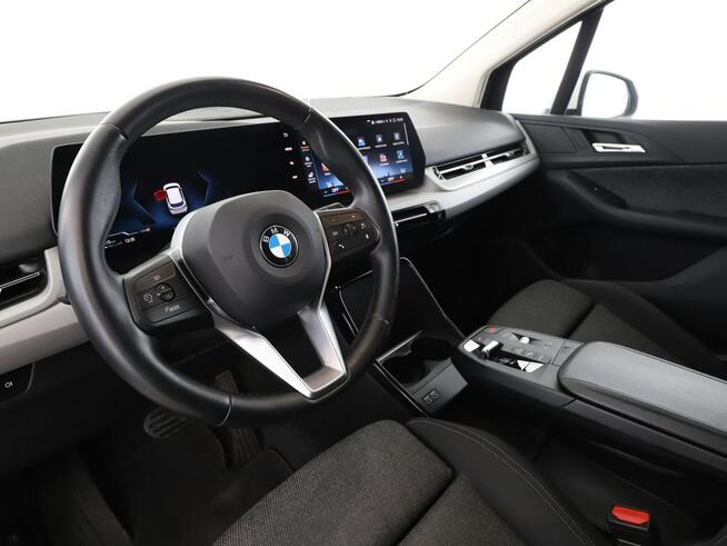 BMW 218 FV23 2.0d Active Tourer Navi Tempomat Grzane Fotele LiveCockpit Kamera