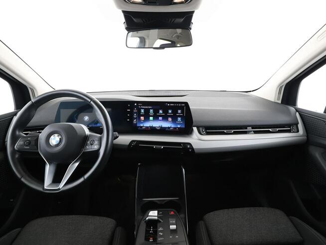 BMW 218 FV23 2.0d Active Tourer Navi Tempomat Grzane Fotele LiveCockpit Kamera