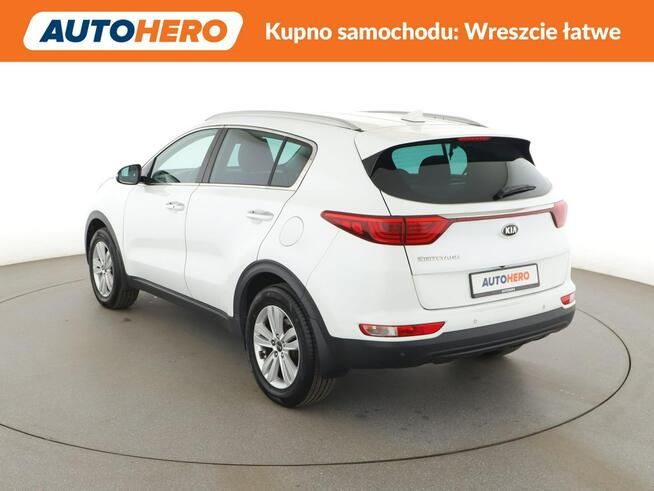 Kia Sportage navi skóra klima auto grzane fotele kamera i czujniki parkowania