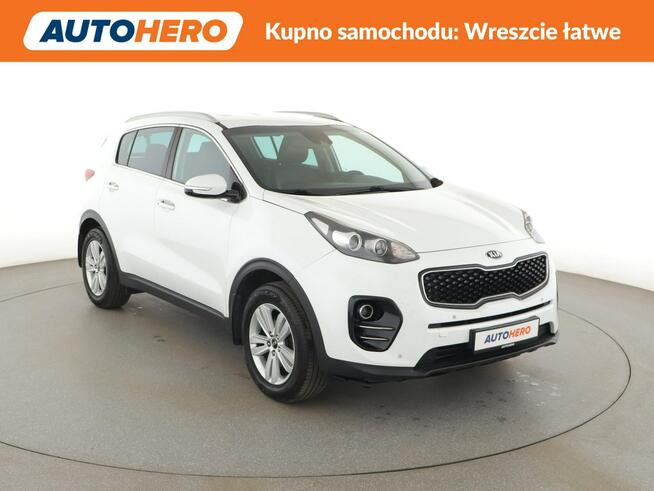Kia Sportage navi skóra klima auto grzane fotele kamera i czujniki parkowania