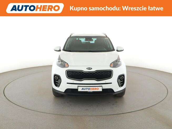 Kia Sportage navi skóra klima auto grzane fotele kamera i czujniki parkowania