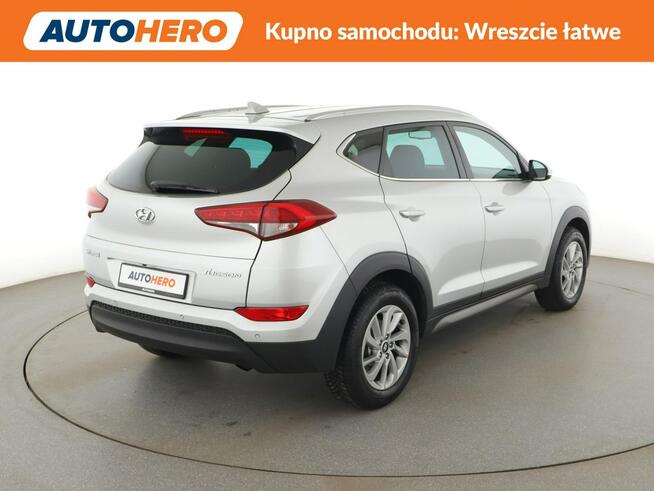 Hyundai Tucson navi grzane fotele kamera tempomat klima-auto.
