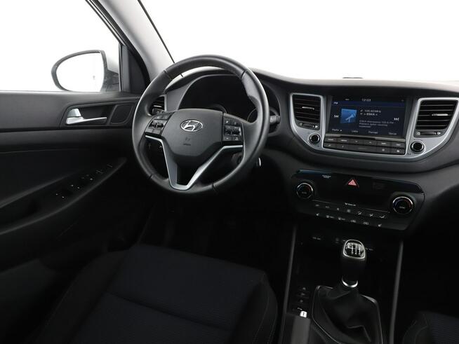 Hyundai Tucson navi grzane fotele kamera tempomat klima-auto.