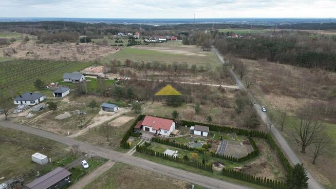 Działki z wydanymi warunkami zabudowy pod dom.