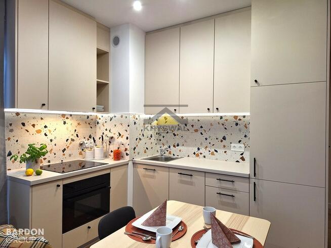 Apartament w centrum miasta z dużym tarasem!