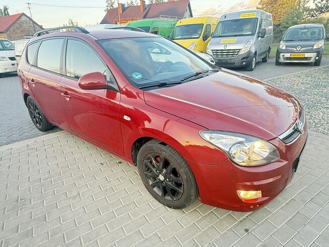 Hyundai I30 Lift 1.4B 2010r Klimatyzacja Serwis Alufelgi Zarejestrowan