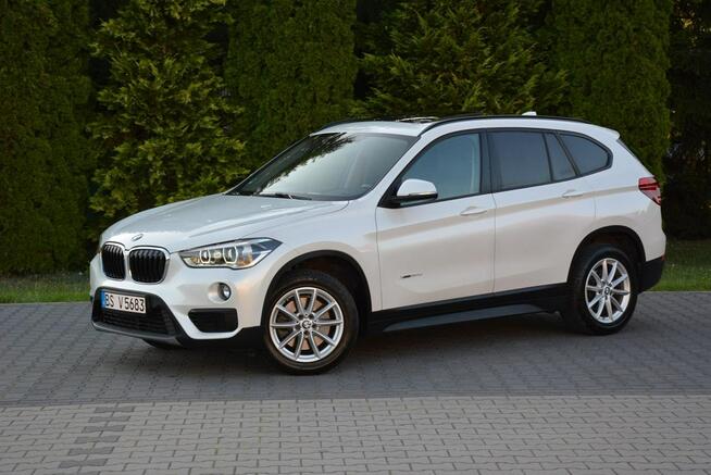 BMW X1 XDrive Panorama Ledy Bi-Xenon Kamera Navi Parktronic EL.Klapa Alu17"