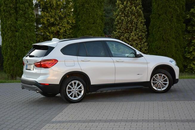 BMW X1 XDrive Panorama Ledy Bi-Xenon Kamera Navi Parktronic EL.Klapa Alu17"